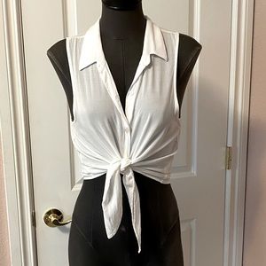White collared button front tie tank top